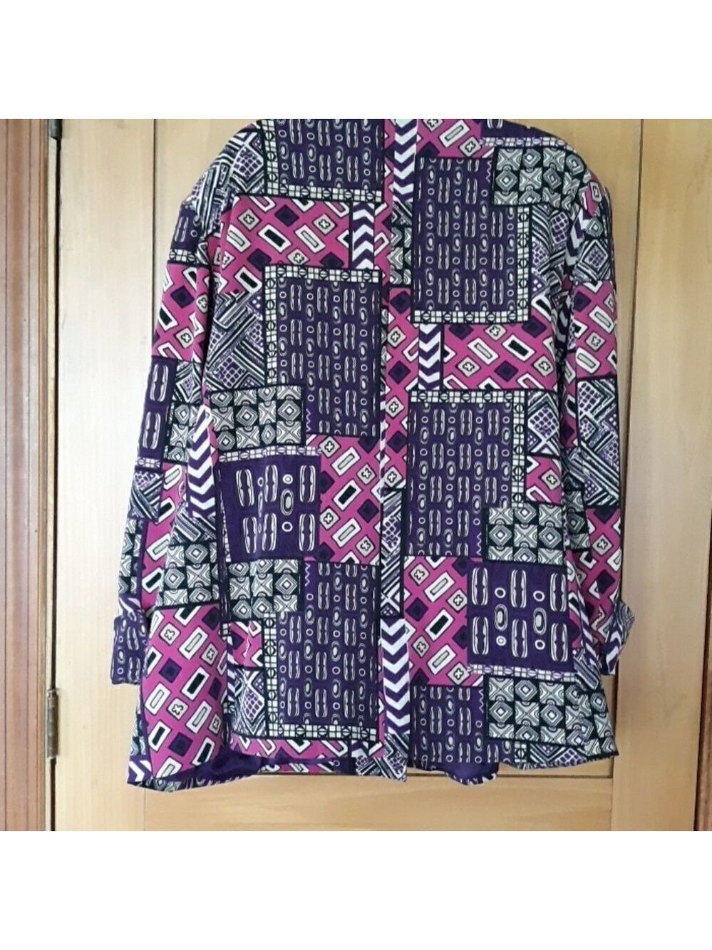 Russell Kemp New York  Geometric Blazer - Picture 4 of 6